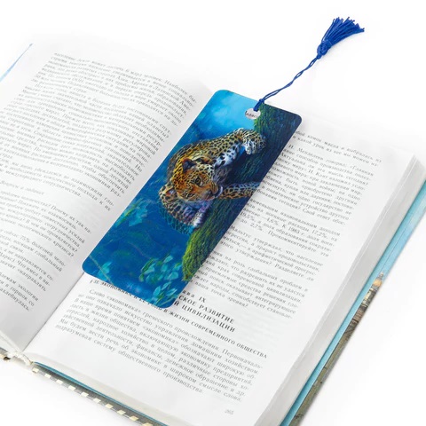 4_Закладка для книг с линейкой, 3D-объемная BRAUBERG Леопард, с декоративным шнурком