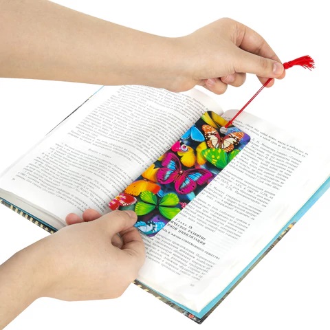 6_Закладка для книг с линейкой, 3D-объемная BRAUBERG Бабочки, с декоративным шнурком